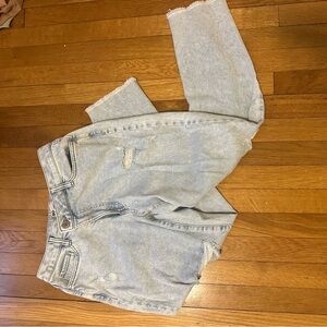 SO Blue Mom Light-Washed Jeans